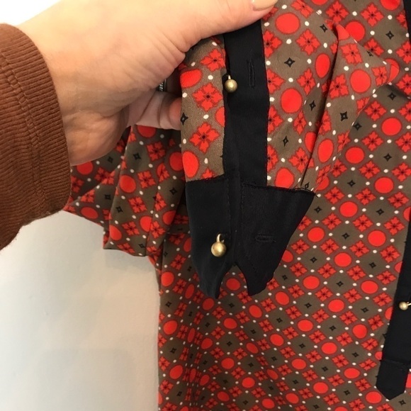 Banana Republic Career Top Orange/Khaki Print SP - Picture 4 of 8